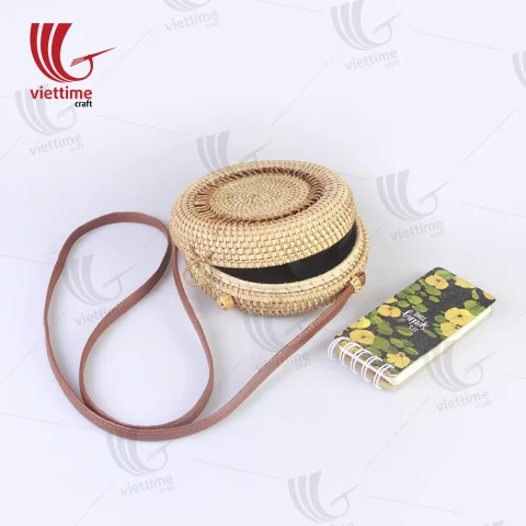 Rattan bag – M00571
