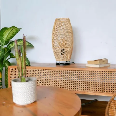 Rattan Table Lamp – M000052