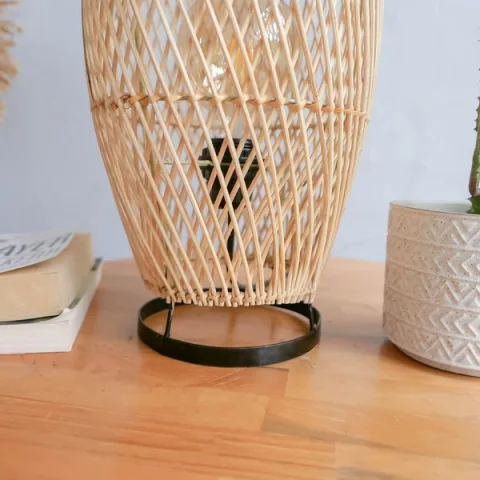 Rattan Table Lamp – M000052