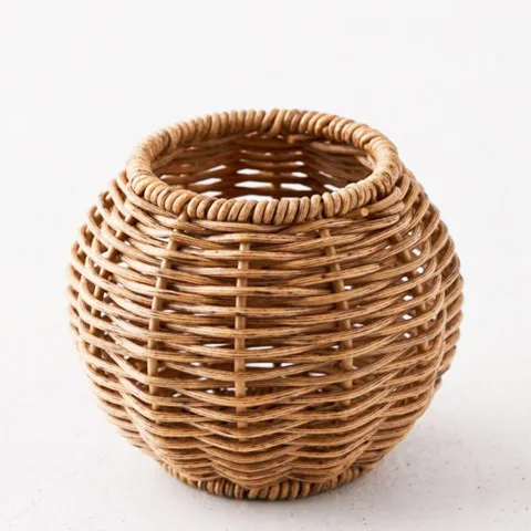 Rattan Plant Holder