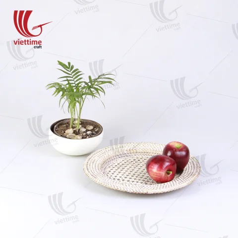 Rattan charger