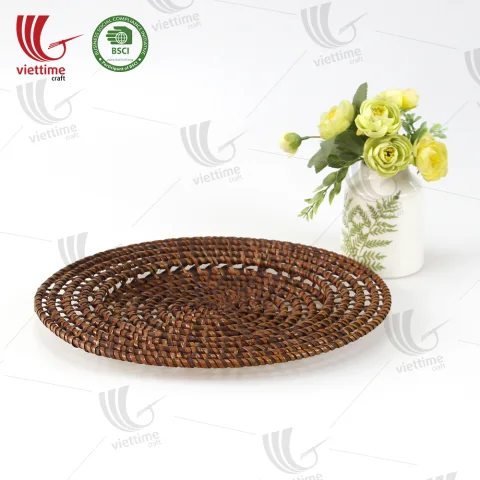 Rattan Charger