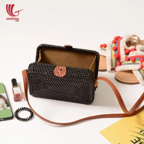 Rattan bag
