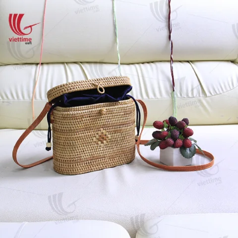 Rattan bag