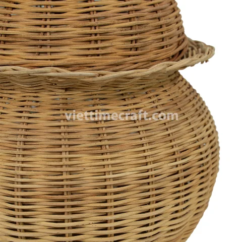 Elegant Eco-friendly Rattan Vase with Lid for Dry Floral