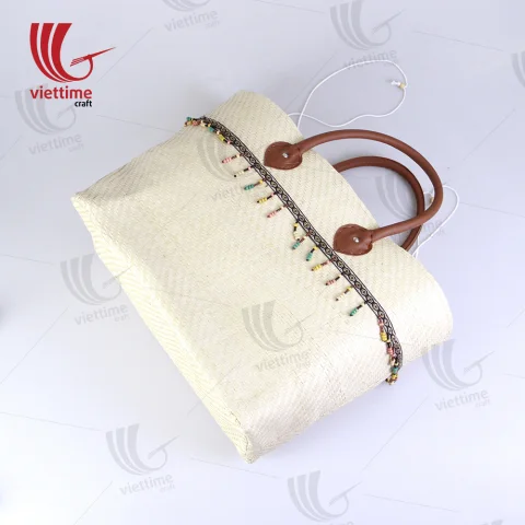 Palm Leaf Handbag With Beautiful Tassel