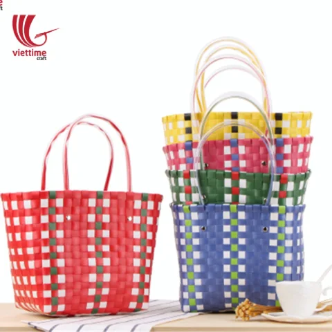 Elegant Handmade PP Woven Green Plastic Bag