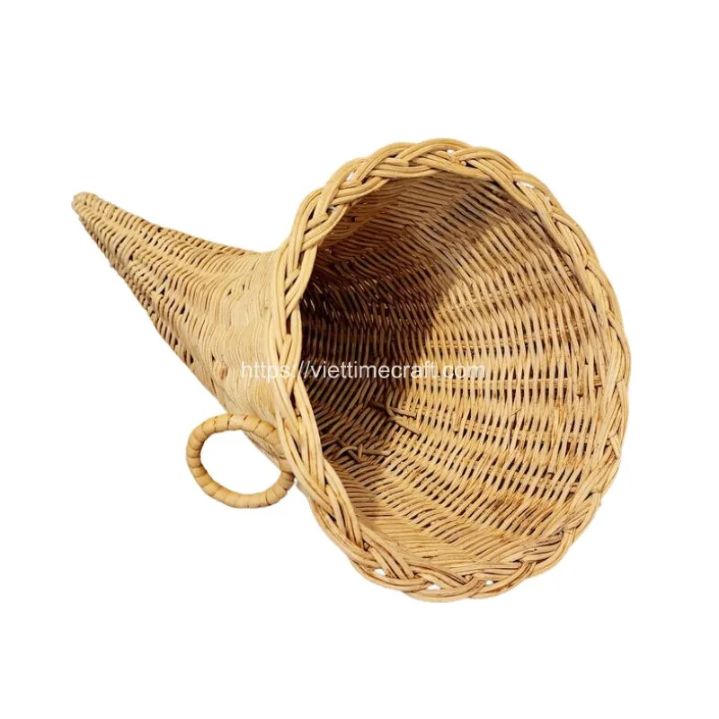 Wicker Cornucopia Basket: The Natural Thanksgiving Horn of Plenty – M0983