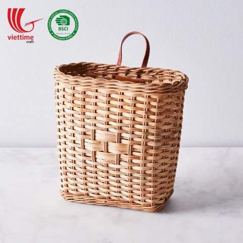 Rattan Hanging Basket With Leather Handle