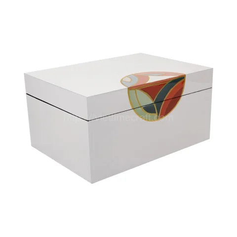 Unique Patterns Rectangle Lacquer Box – SM0064