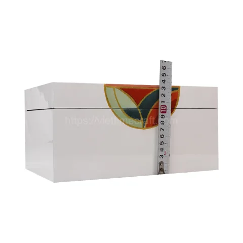 Unique Patterns Rectangle Lacquer Box – SM0064