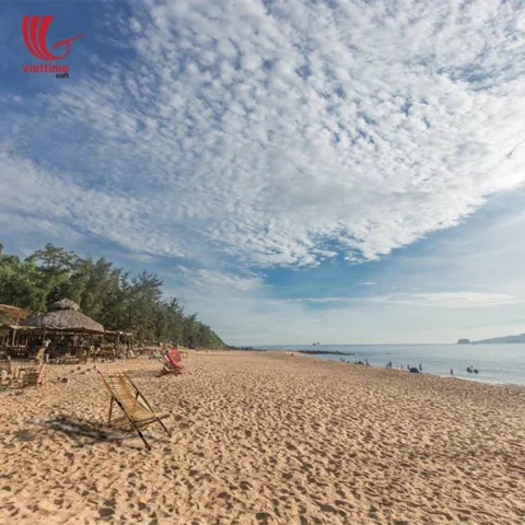 Popular Bamboo Chair On Beach